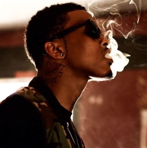 August Alsina 2024: dating, net worth, tattoos, smoking & body。